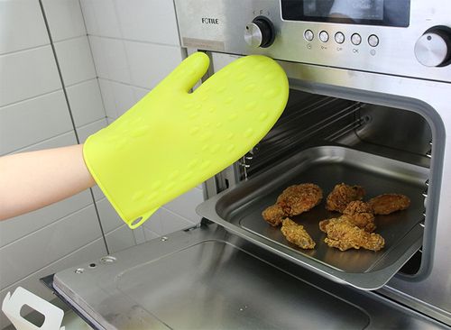 创意加厚硅胶防烫手套碗夹盘夹厨房隔热取盘夹碗器烘焙烤箱用手夹